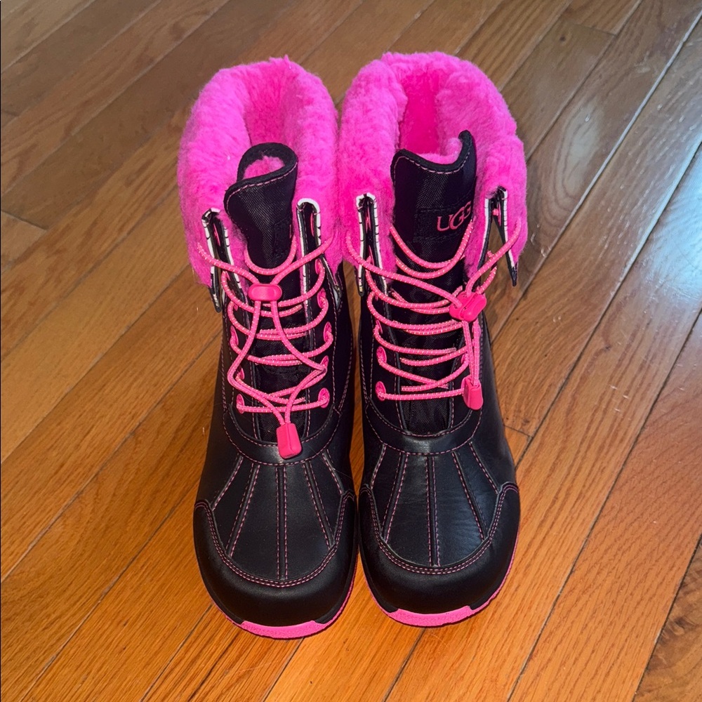UGG kids Black and Pink Winter Boots